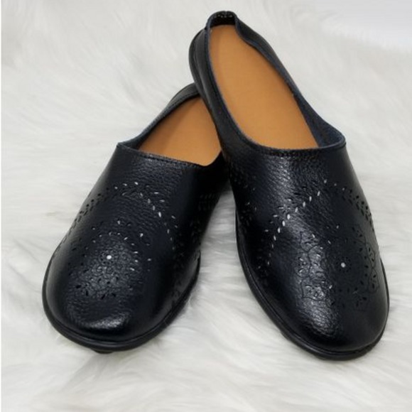 D.Talo Shoes - D.Talo Black Mandala Boho Leather Mule Sz 9